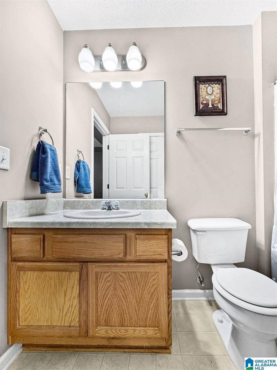 11465 Bent Pine Drive, Moundville, AL 35474