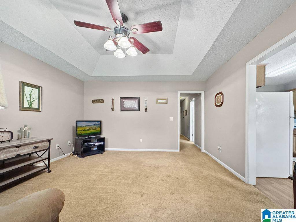 11465 Bent Pine Drive, Moundville, AL 35474