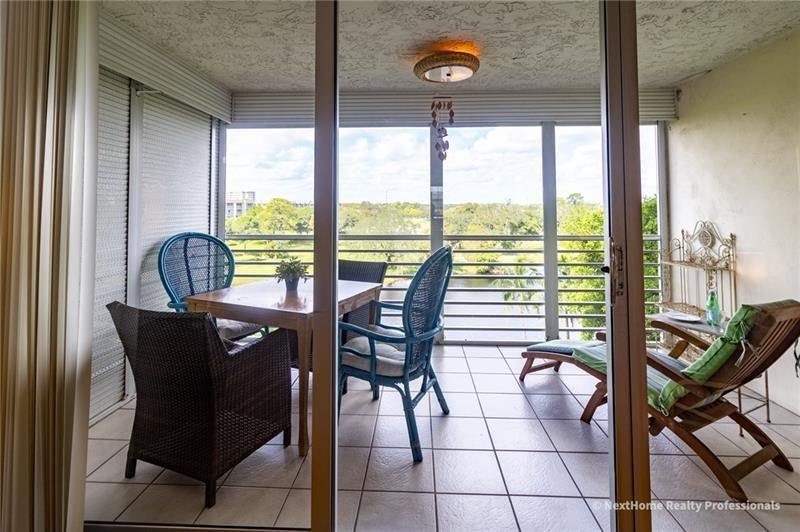 3499 Oaks Way 504, Pompano Beach, FL 33069