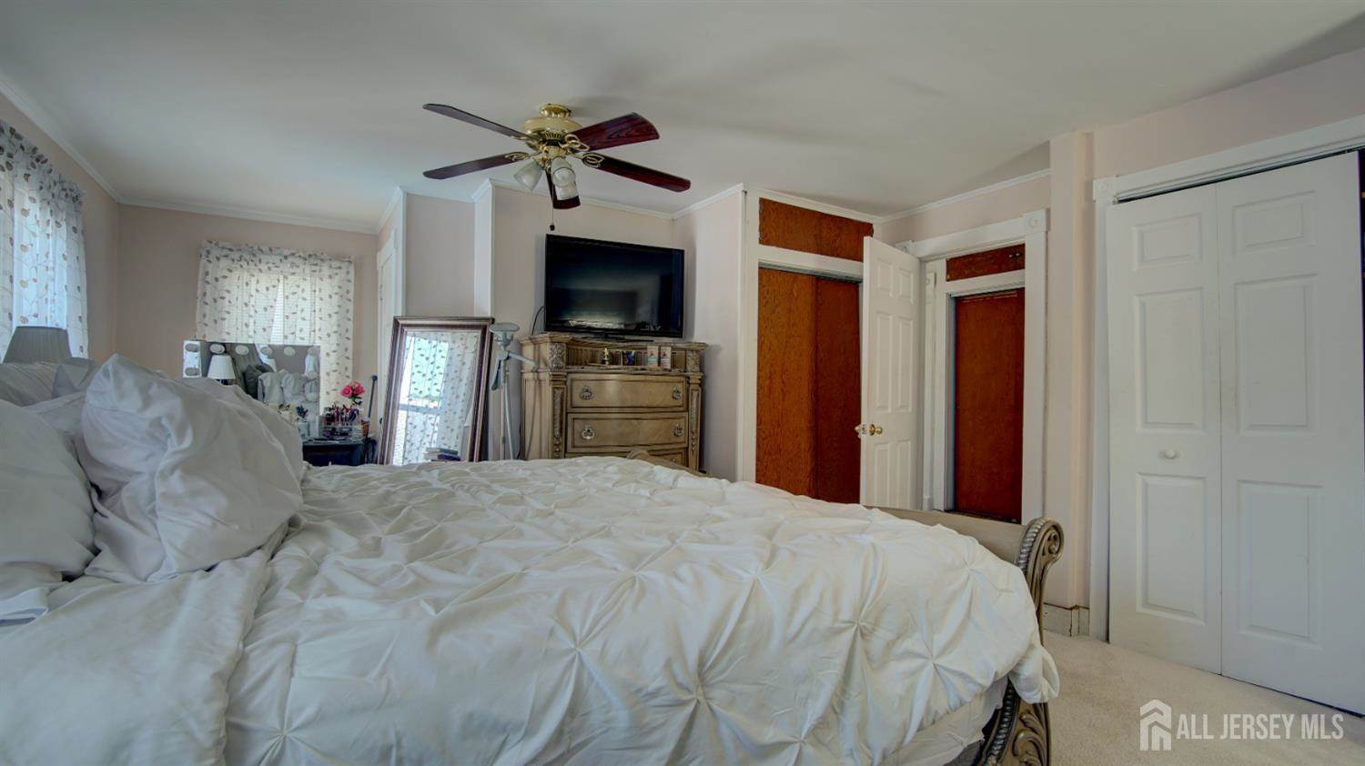 110 North Pine Avenue, South Amboy, NJ 08879