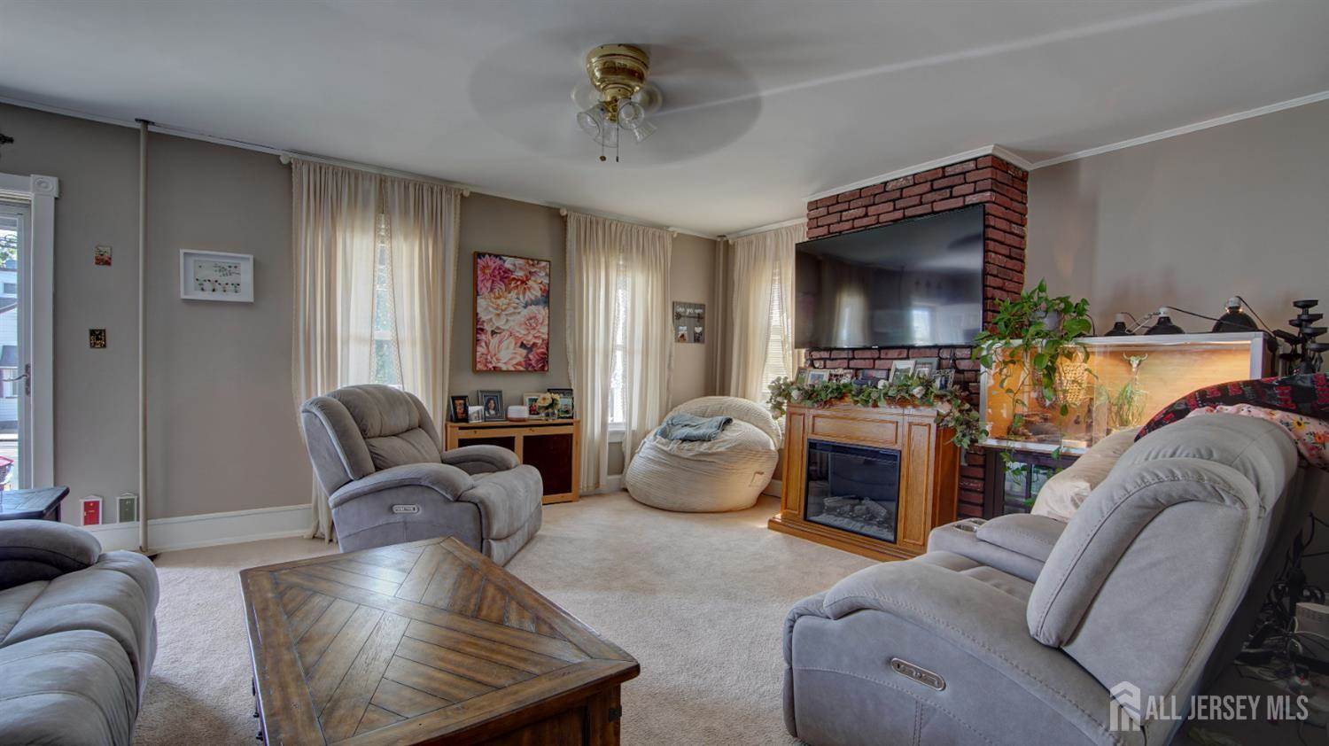 110 North Pine Avenue, South Amboy, NJ 08879