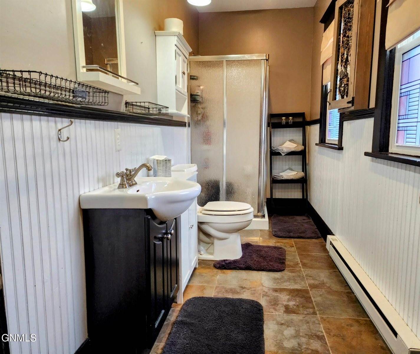 9613 County Rd 47, Bottineau, ND 58318