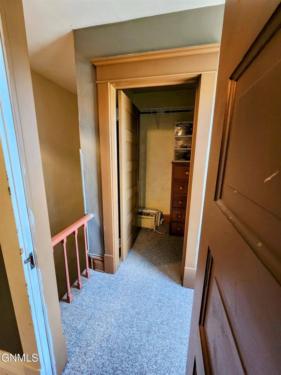 9613 County Rd 47, Bottineau, ND 58318