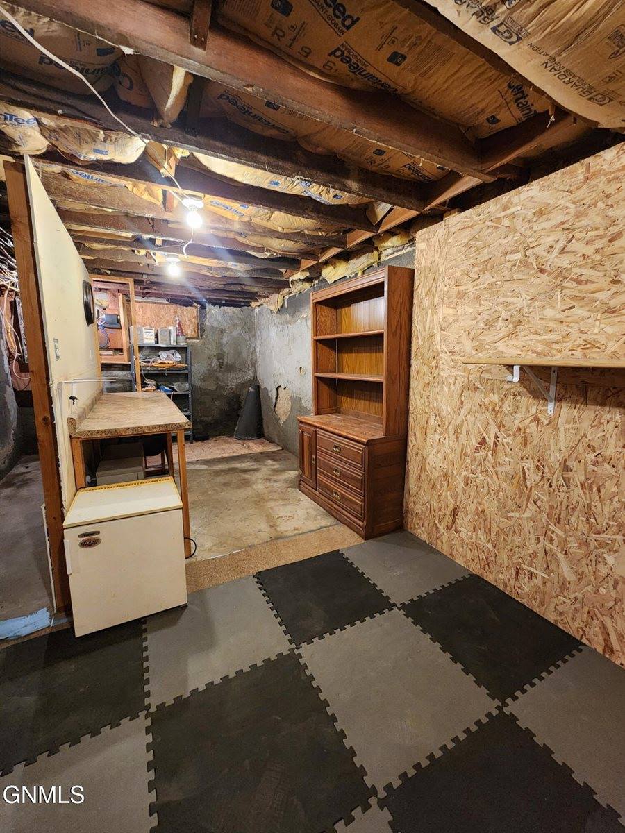 9613 County Rd 47, Bottineau, ND 58318