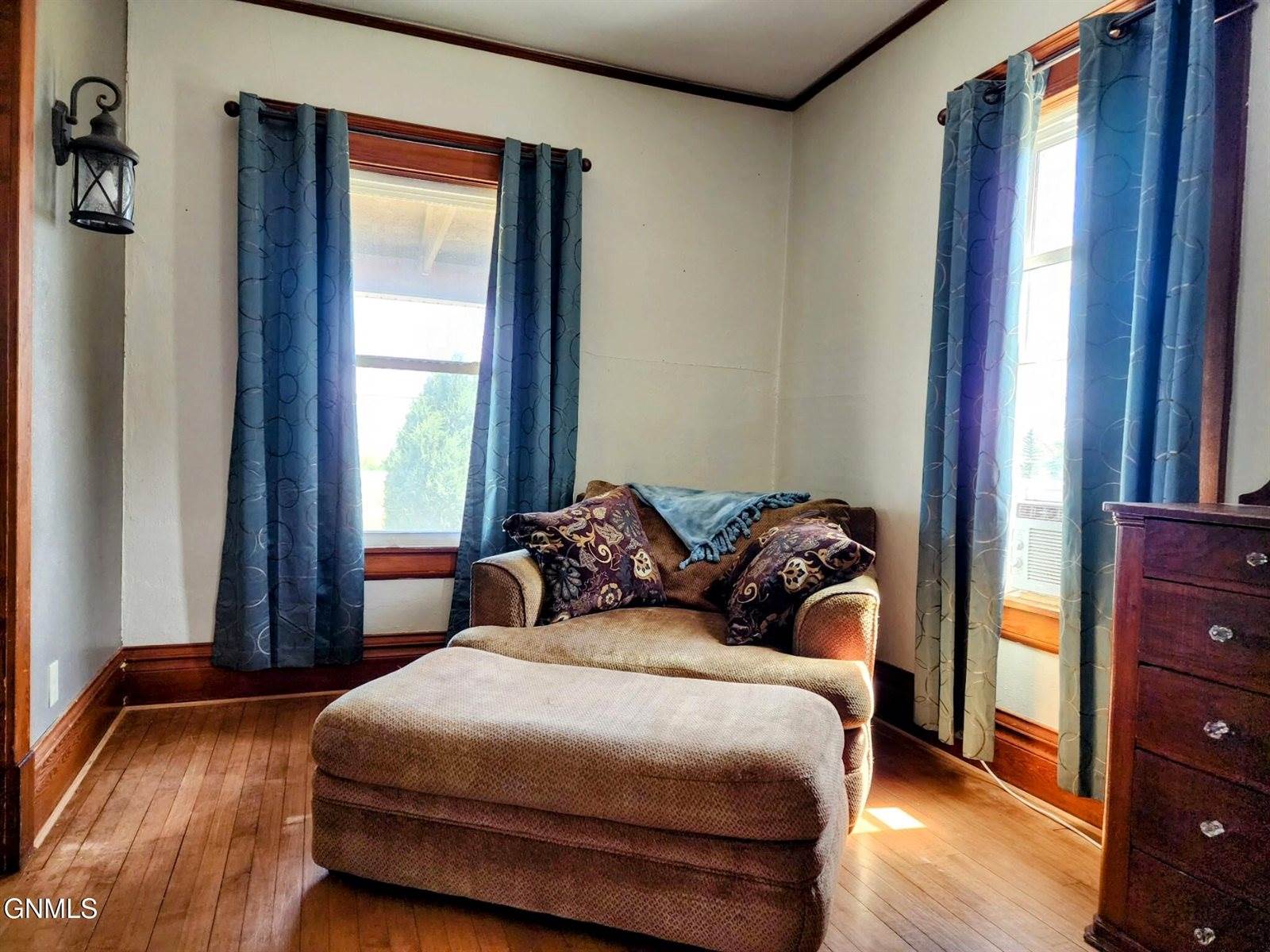 9613 County Rd 47, Bottineau, ND 58318