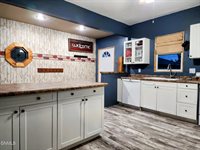 9613 County Rd 47, Bottineau, ND 58318