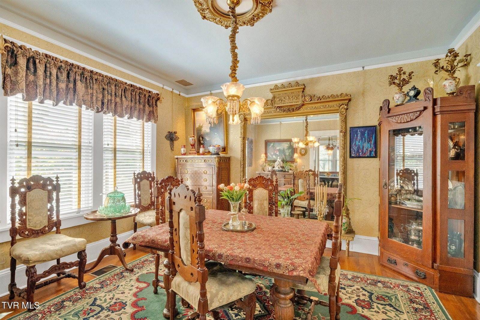 201 West Wanola Avenue, Kingsport, TN 37660