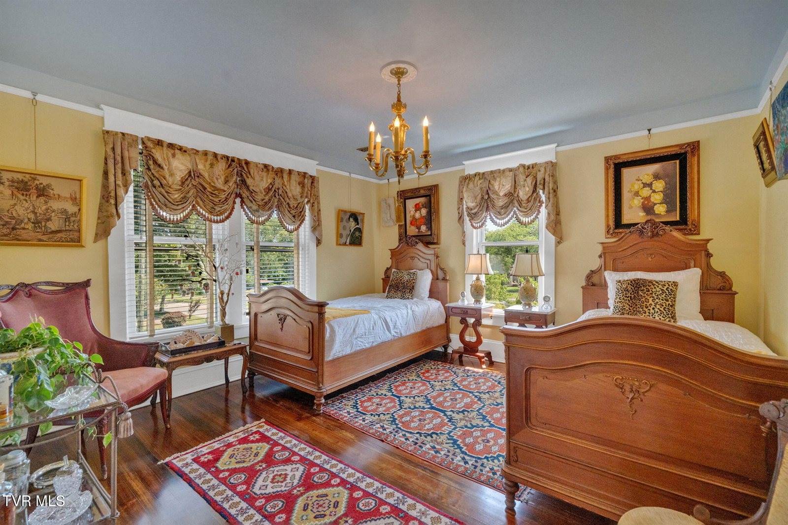 201 West Wanola Avenue, Kingsport, TN 37660