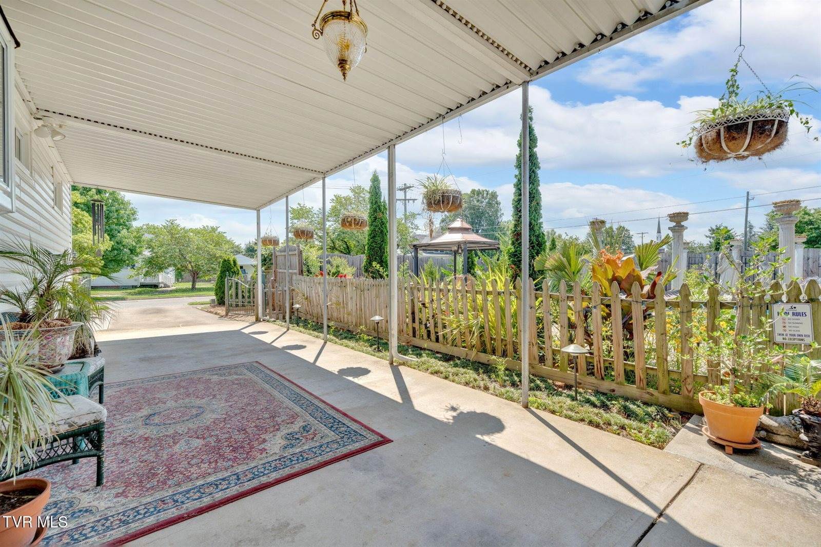 201 West Wanola Avenue, Kingsport, TN 37660