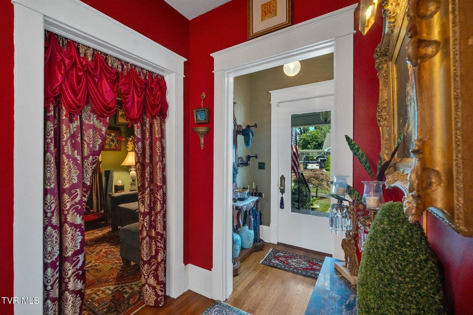 201 West Wanola Avenue, Kingsport, TN 37660