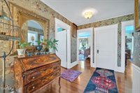 201 West Wanola Avenue, Kingsport, TN 37660