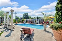 201 West Wanola Avenue, Kingsport, TN 37660