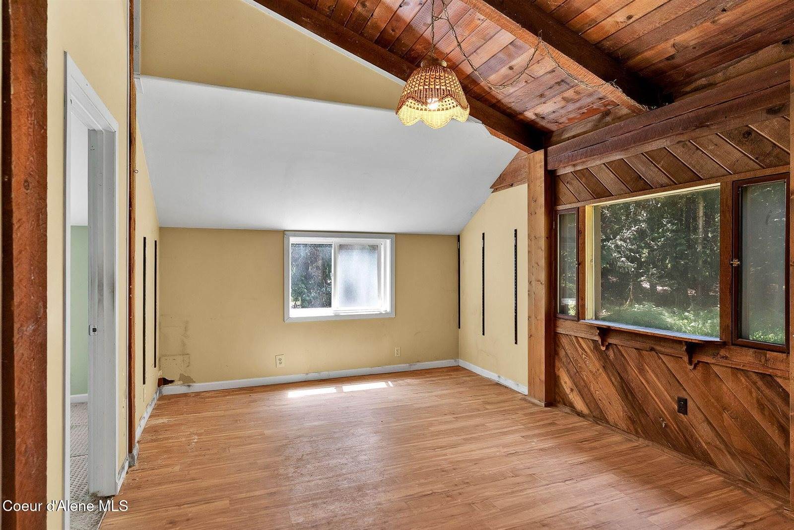 480 Mountain Meadows Road, Naples, ID 83847