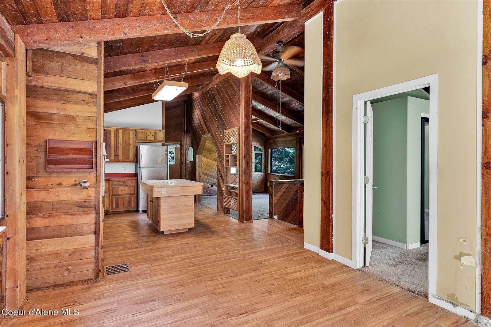 480 Mountain Meadows Road, Naples, ID 83847