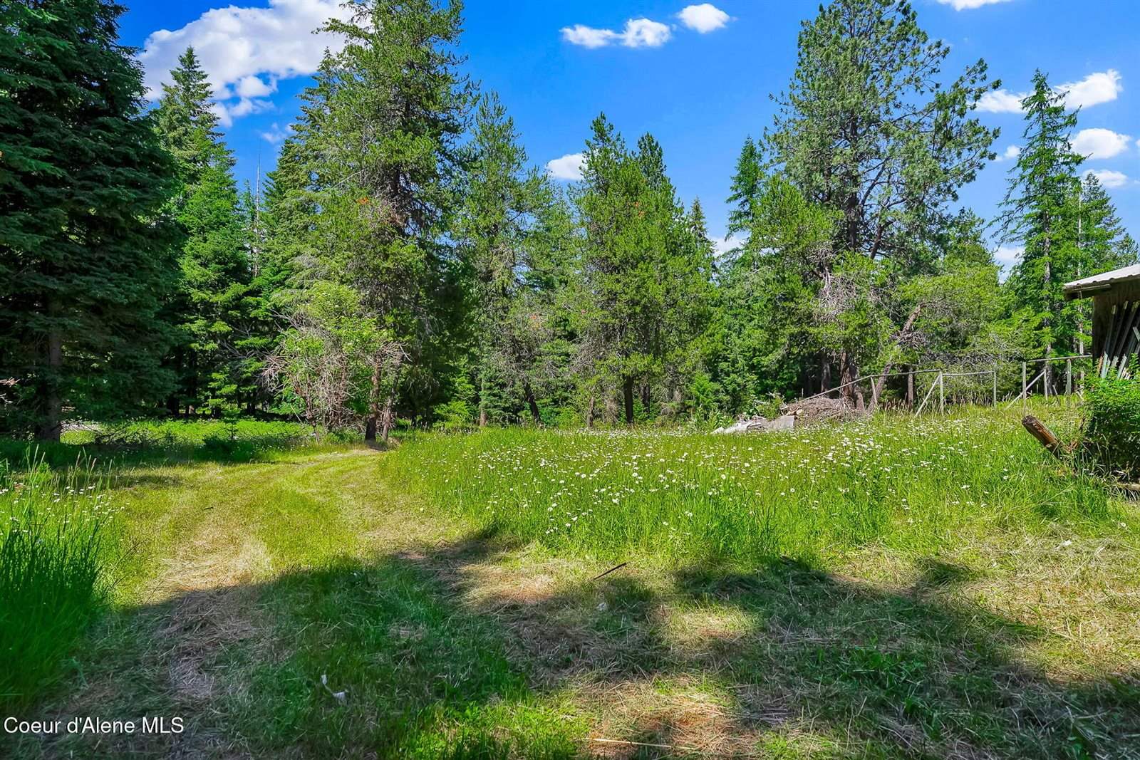 480 Mountain Meadows Road, Naples, ID 83847