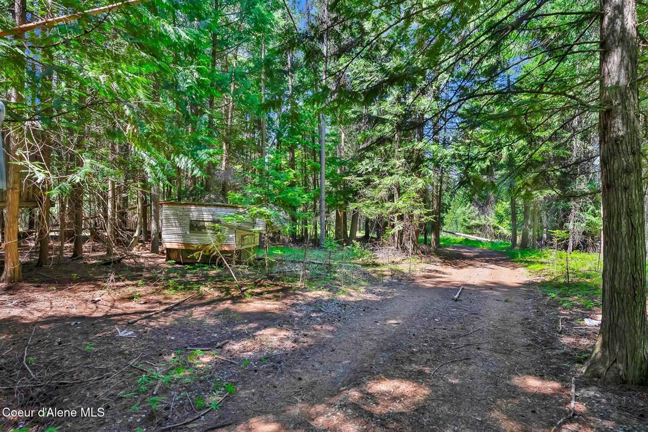 480 Mountain Meadows Road, Naples, ID 83847