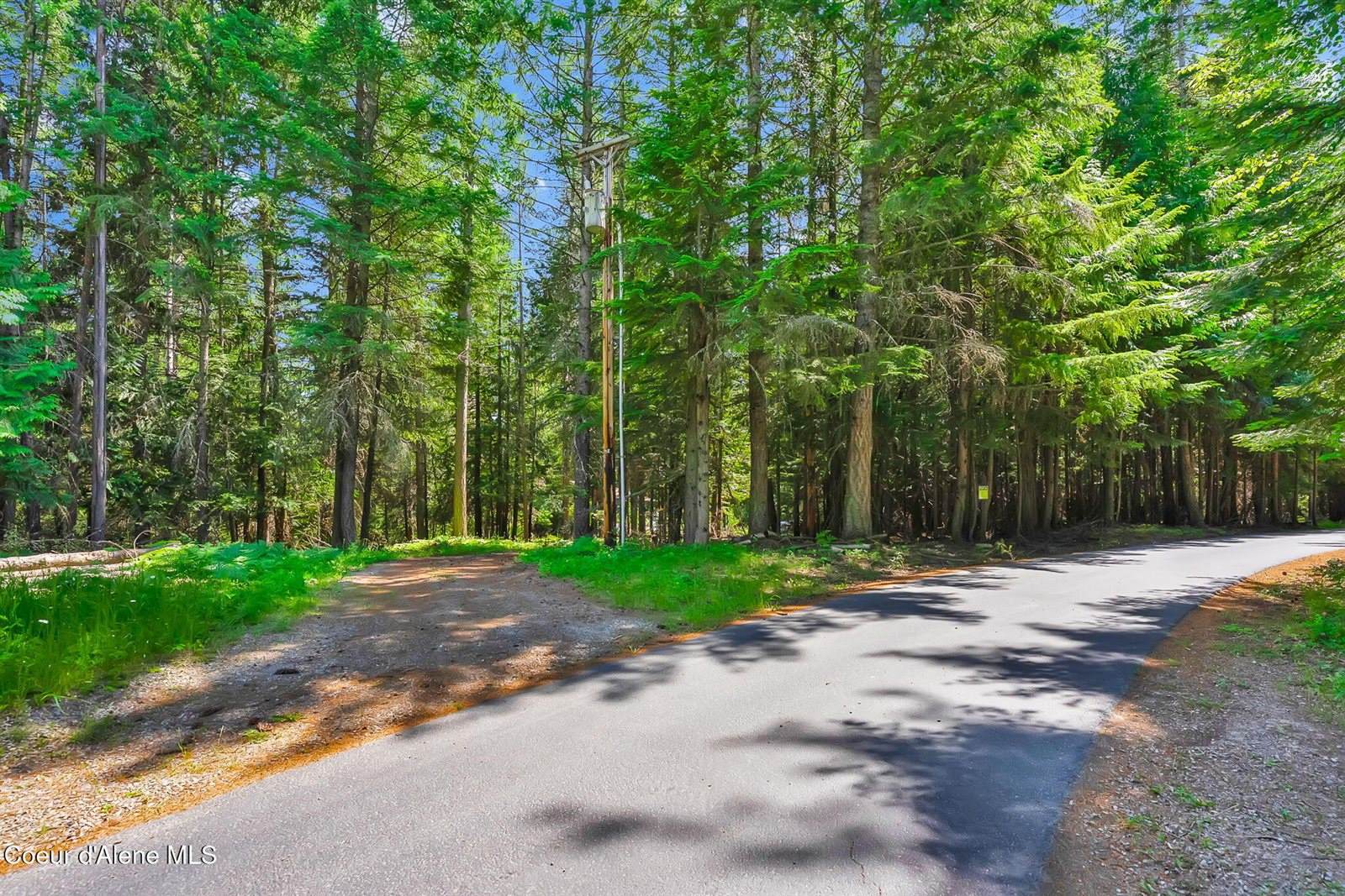 480 Mountain Meadows Road, Naples, ID 83847