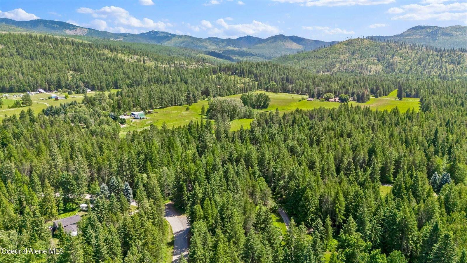 480 Mountain Meadows Road, Naples, ID 83847