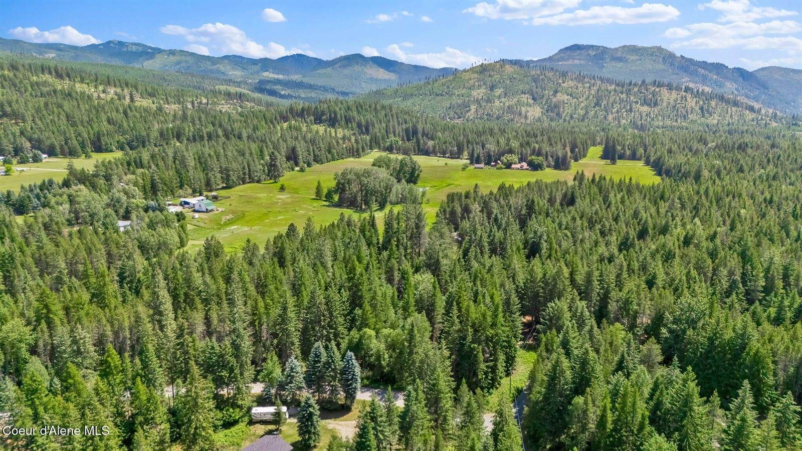 480 Mountain Meadows Road, Naples, ID 83847