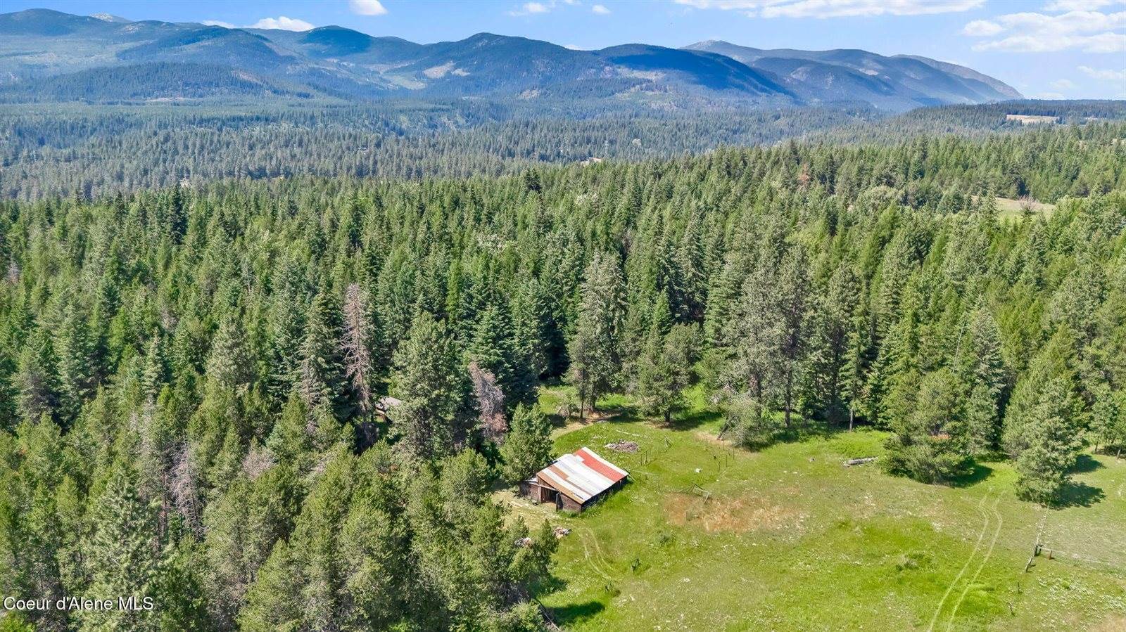 480 Mountain Meadows Road, Naples, ID 83847