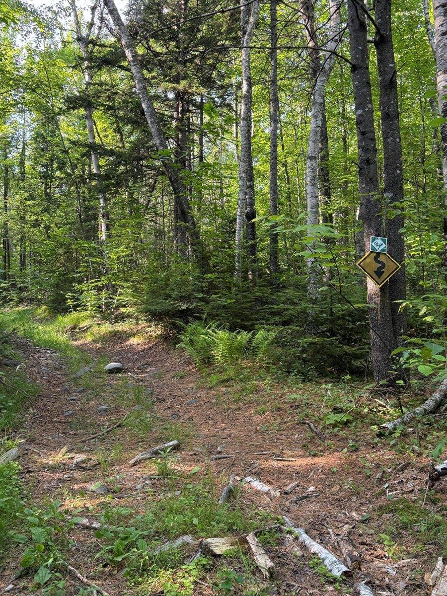 137 Vanishing Lane, Athens, ME 04912