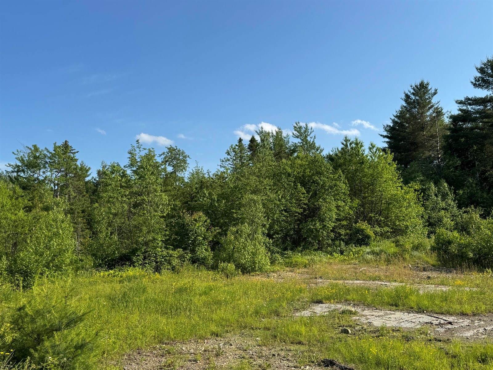 137 Vanishing Lane, Athens, ME 04912