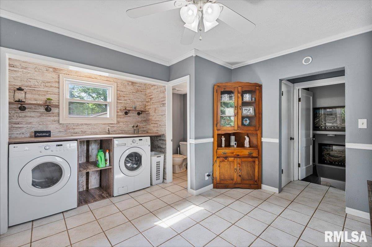 109 West 19TH Avenue, Coal Valley, IL 61240