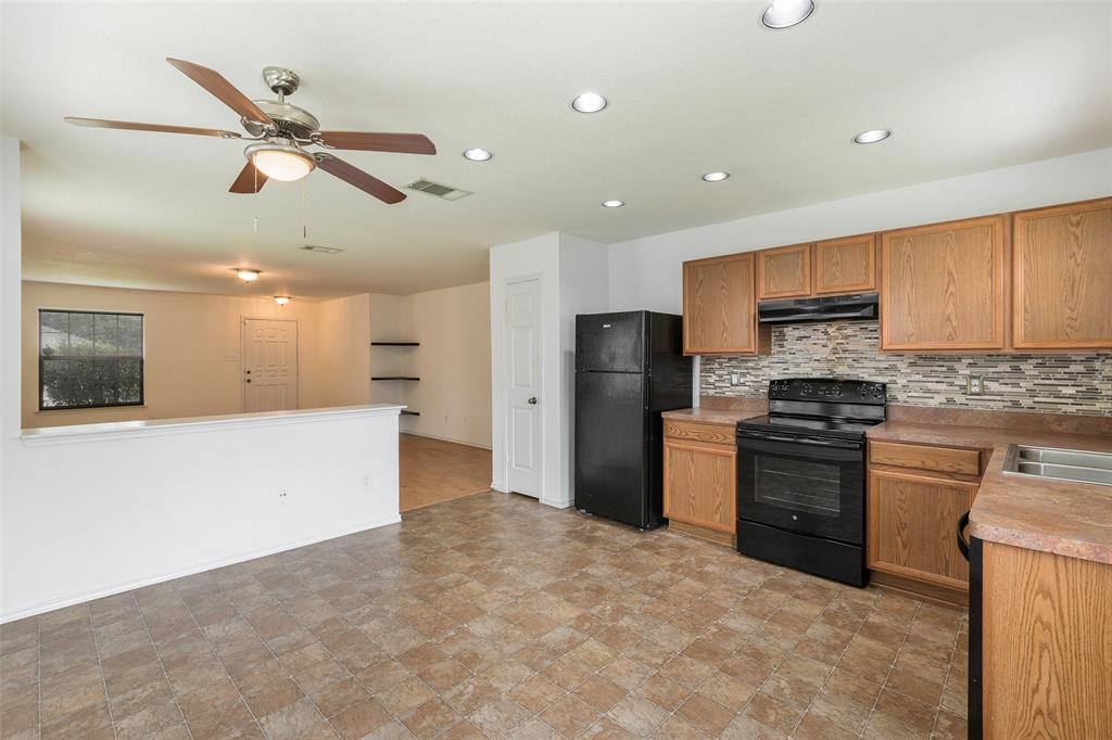 8028 Sartain Drive, Fort Worth, TX 76120