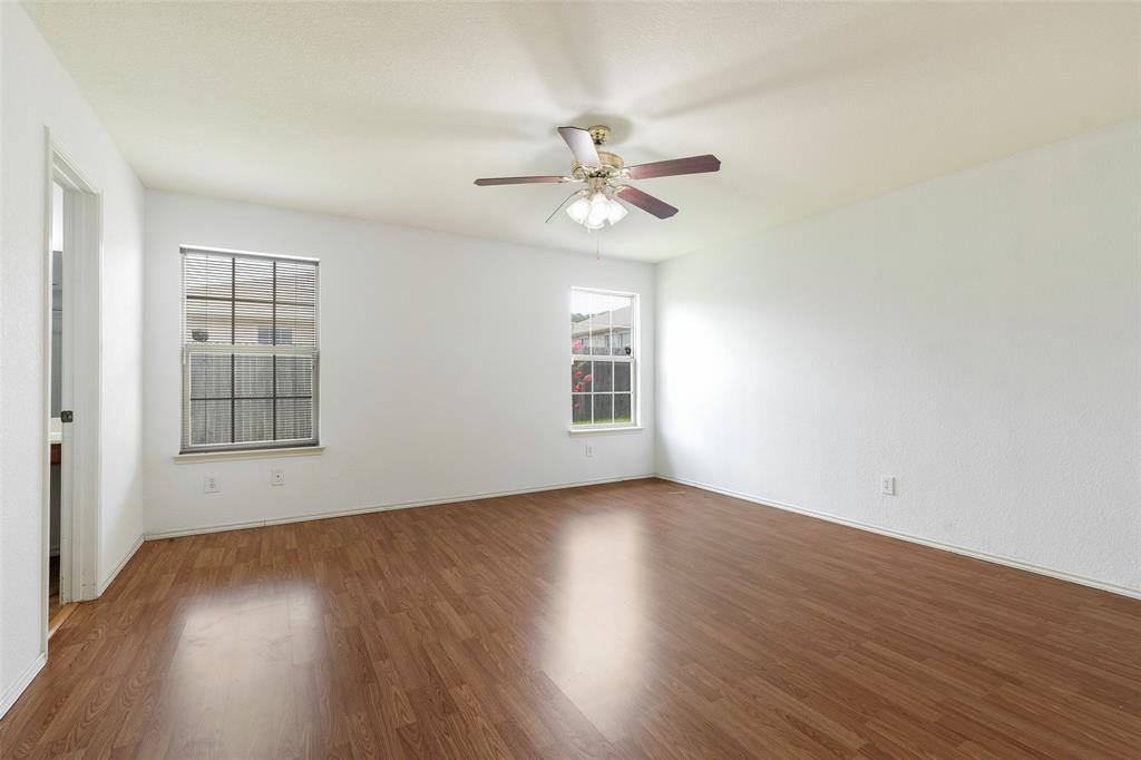 8028 Sartain Drive, Fort Worth, TX 76120