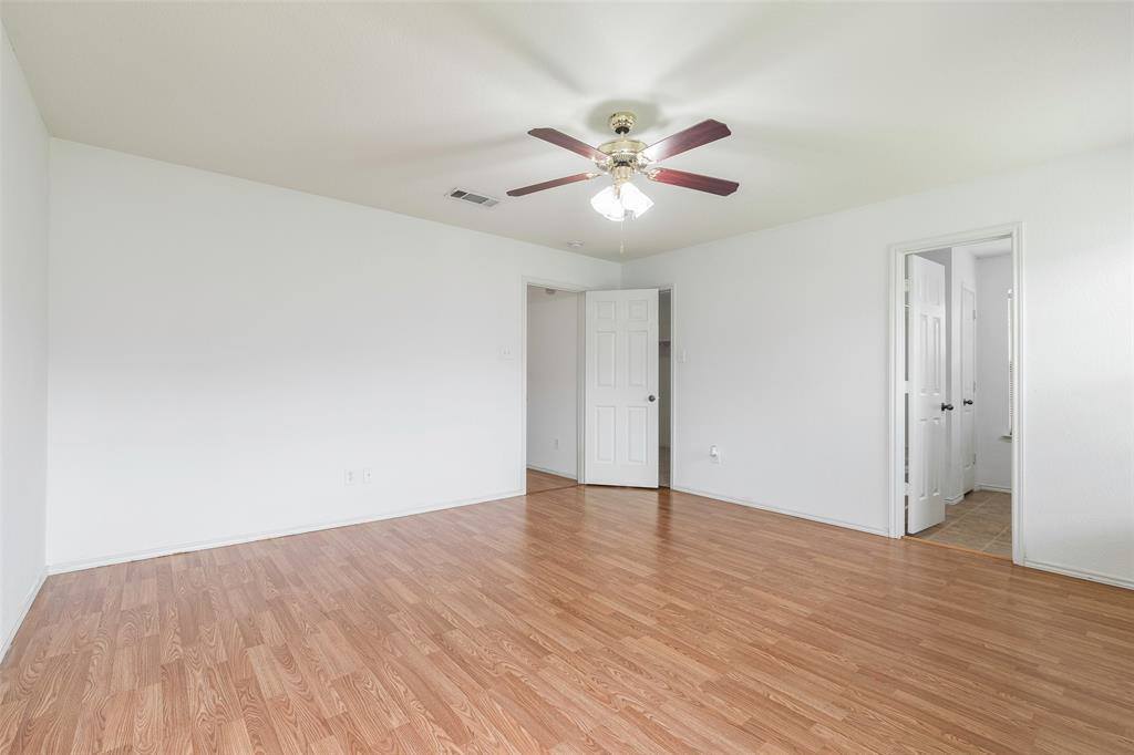 8028 Sartain Drive, Fort Worth, TX 76120