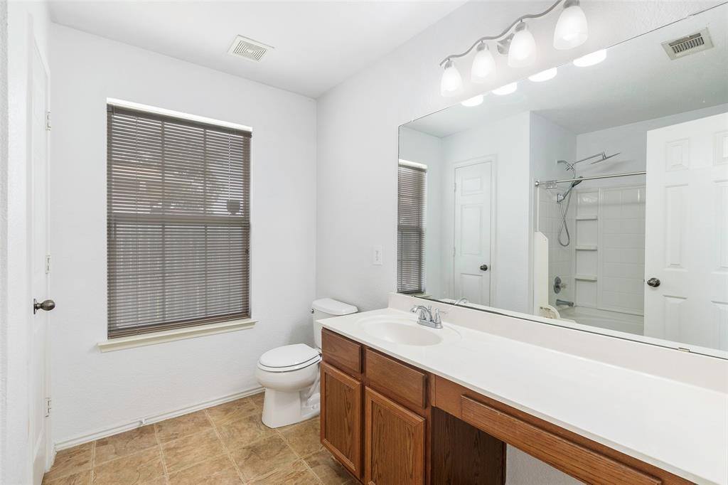 8028 Sartain Drive, Fort Worth, TX 76120