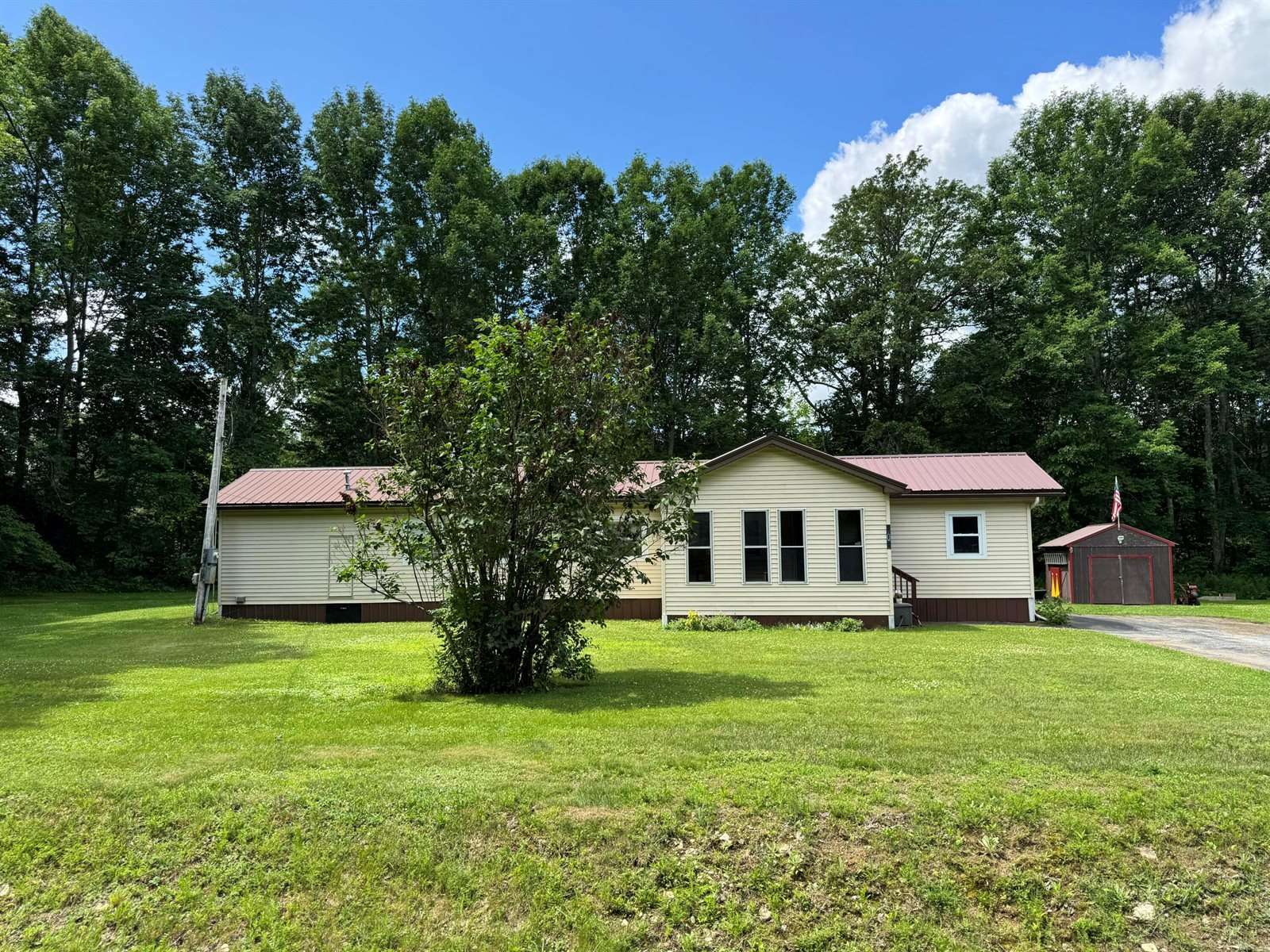 608 Abbott Road, Winslow, ME 04901