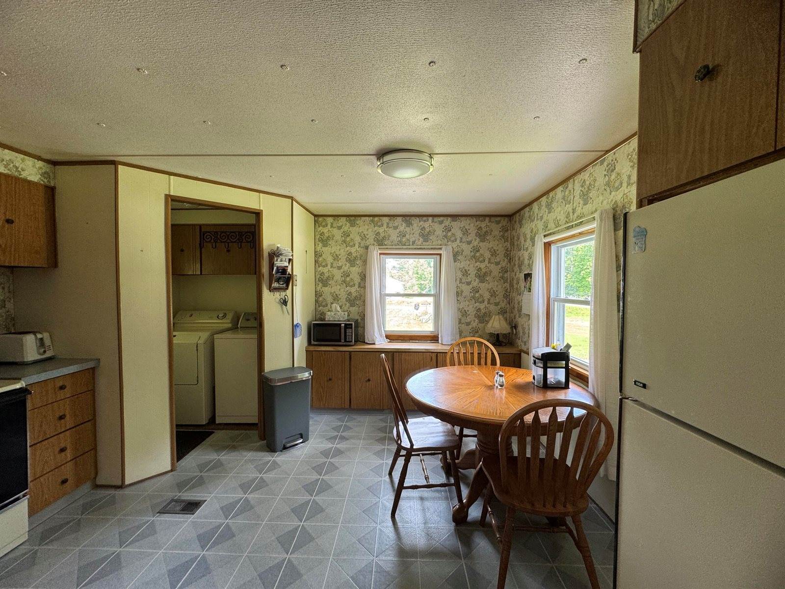 608 Abbott Road, Winslow, ME 04901