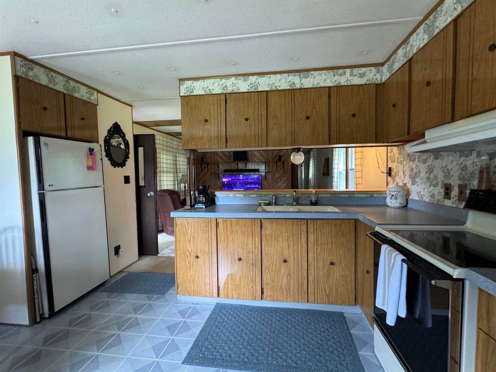 608 Abbott Road, Winslow, ME 04901