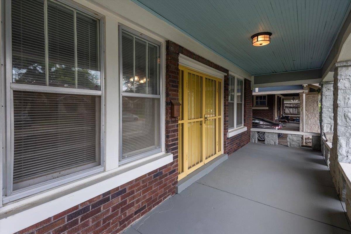 2376 Parkway, Memphis, TN 38112