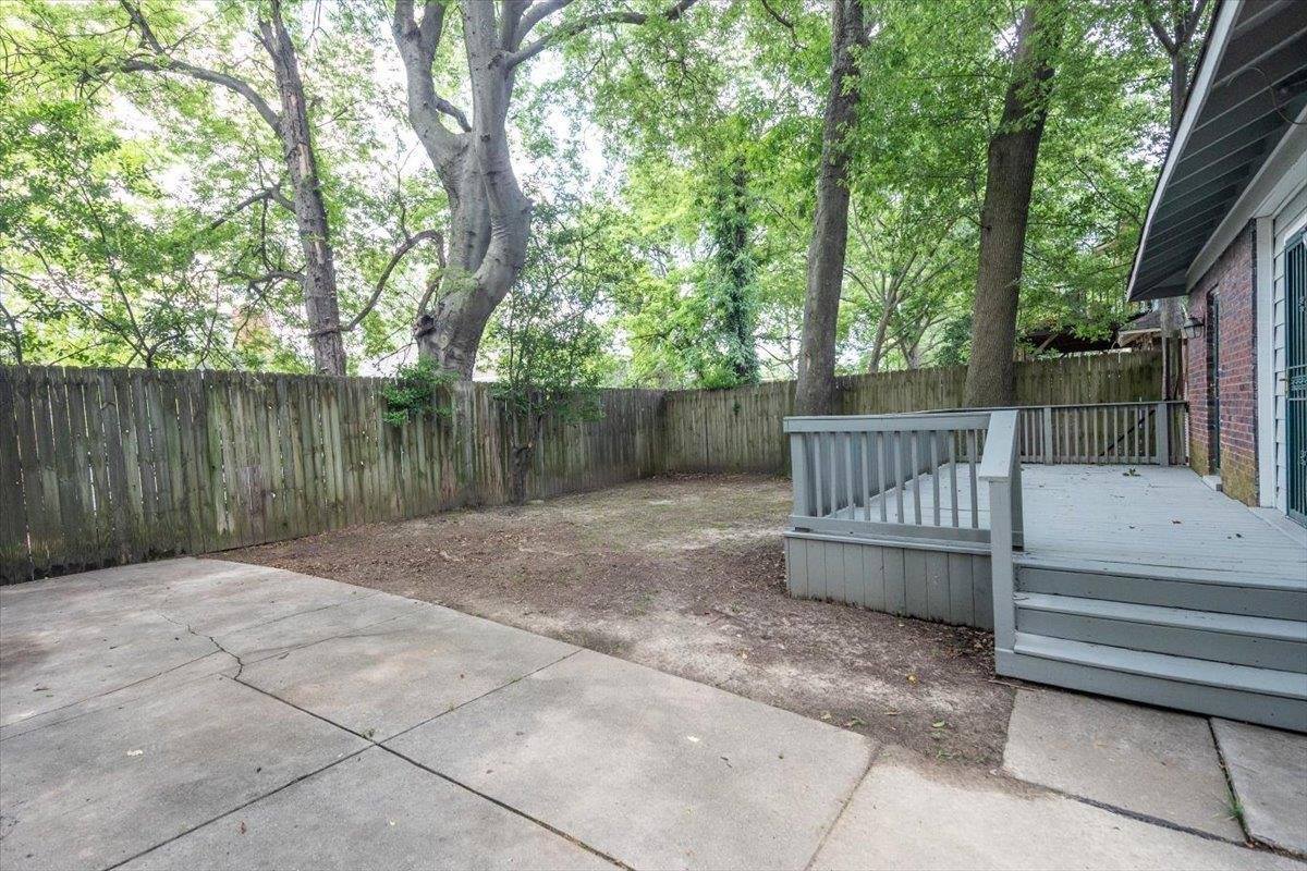 2376 Parkway, Memphis, TN 38112