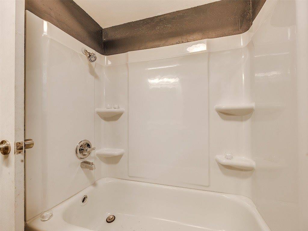 108 South Bouziden Drive, Moore, OK 73160