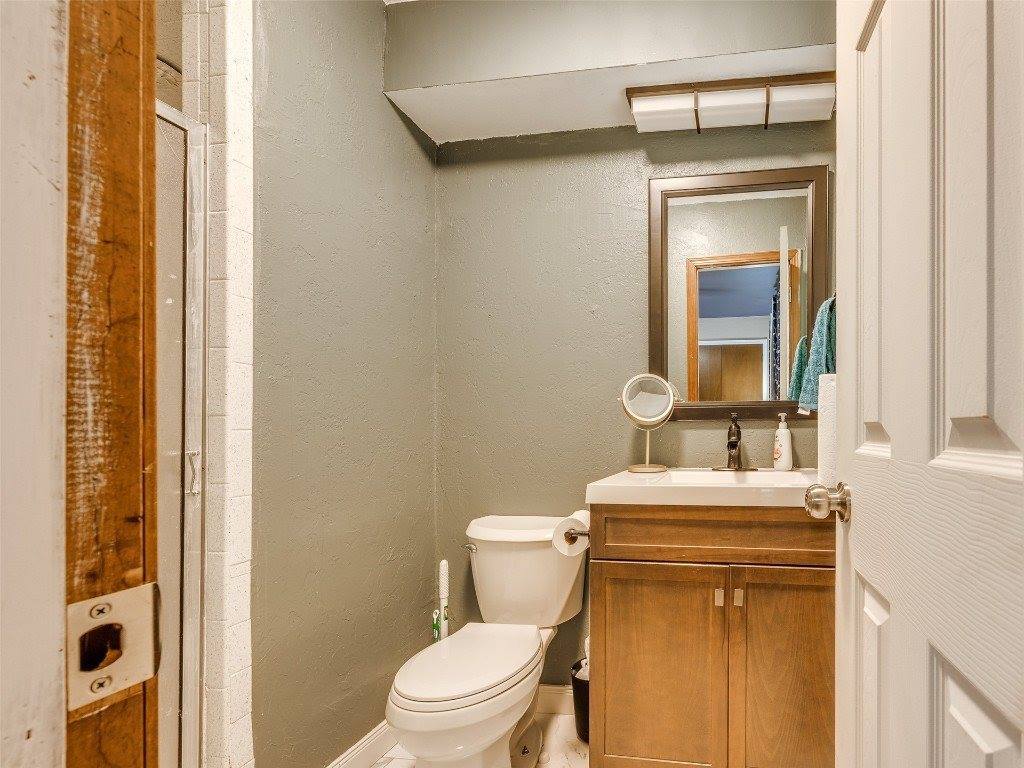 108 South Bouziden Drive, Moore, OK 73160