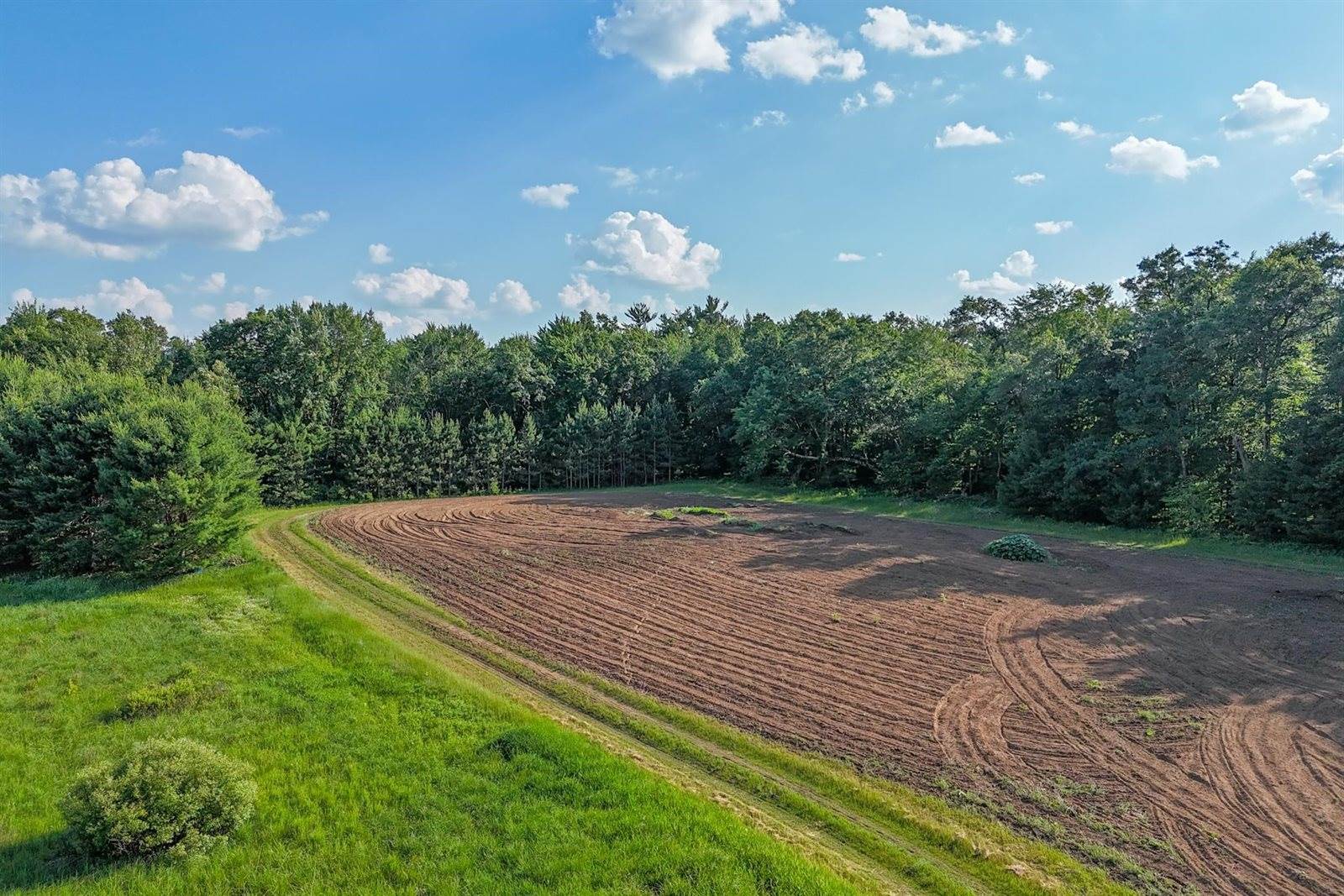 3660 Bentley Road, Custer, WI 54423