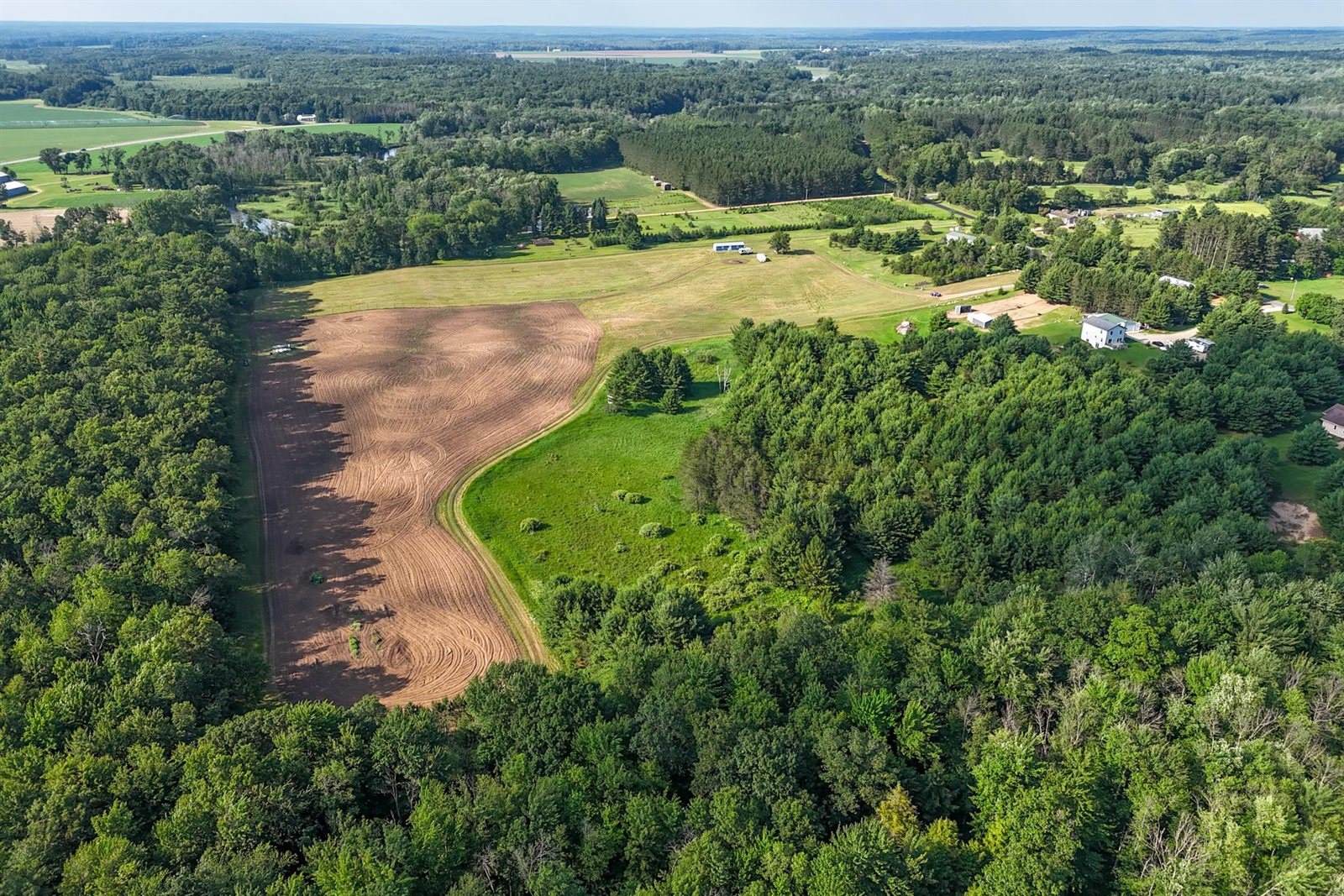 3660 Bentley Road, Custer, WI 54423