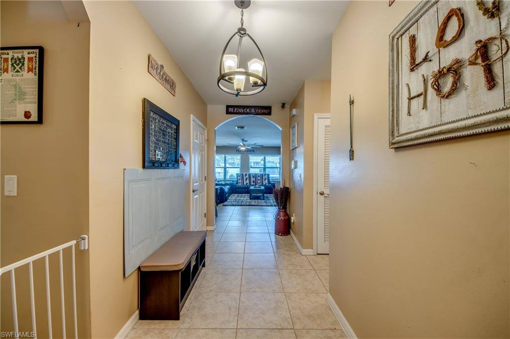 1817 SW 3rd Ave, Cape Coral, FL 33991