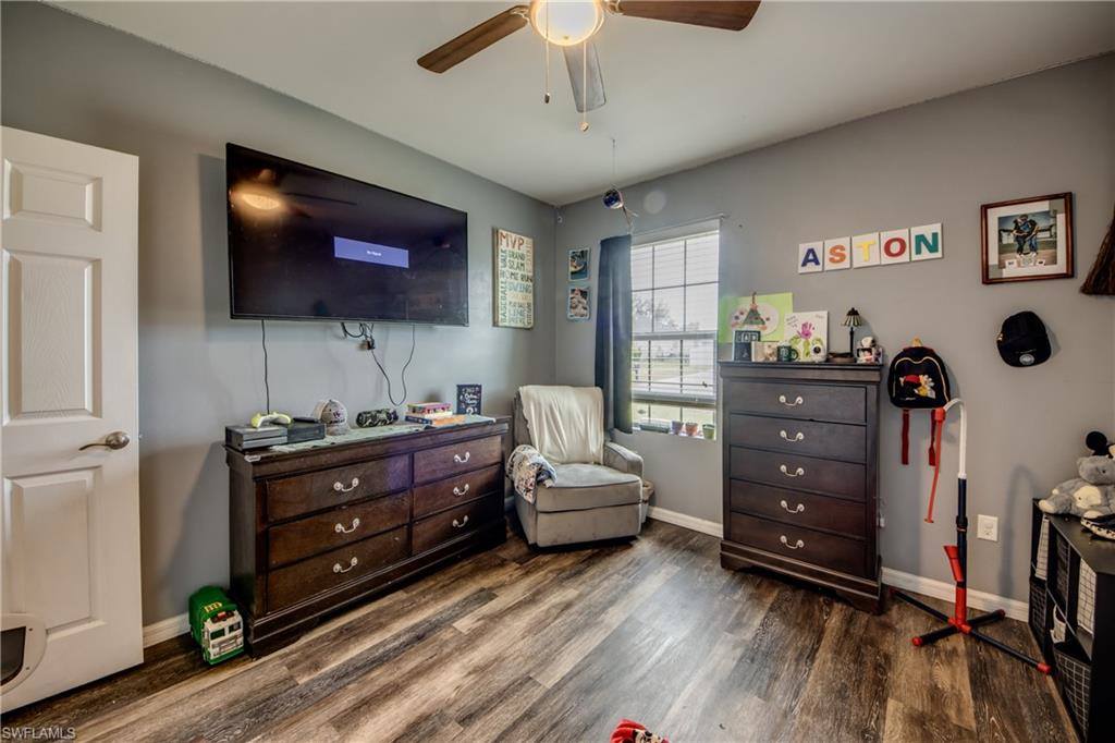 1817 SW 3rd Ave, Cape Coral, FL 33991