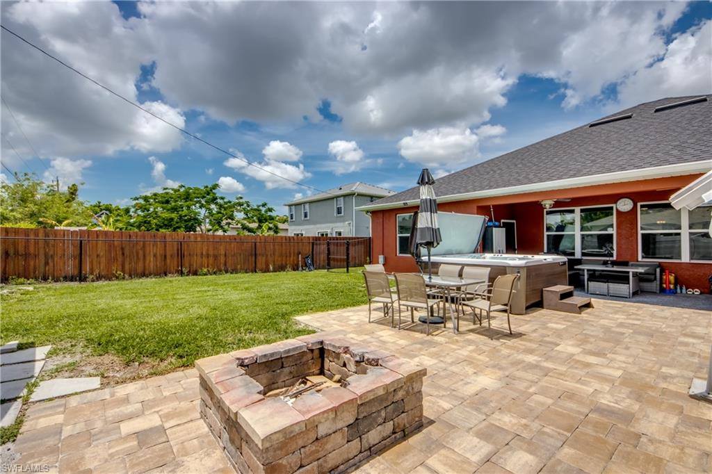 1817 SW 3rd Ave, Cape Coral, FL 33991