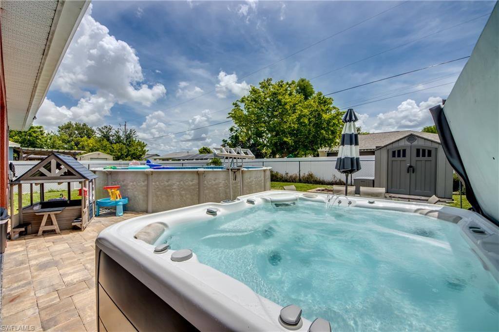 1817 SW 3rd Ave, Cape Coral, FL 33991