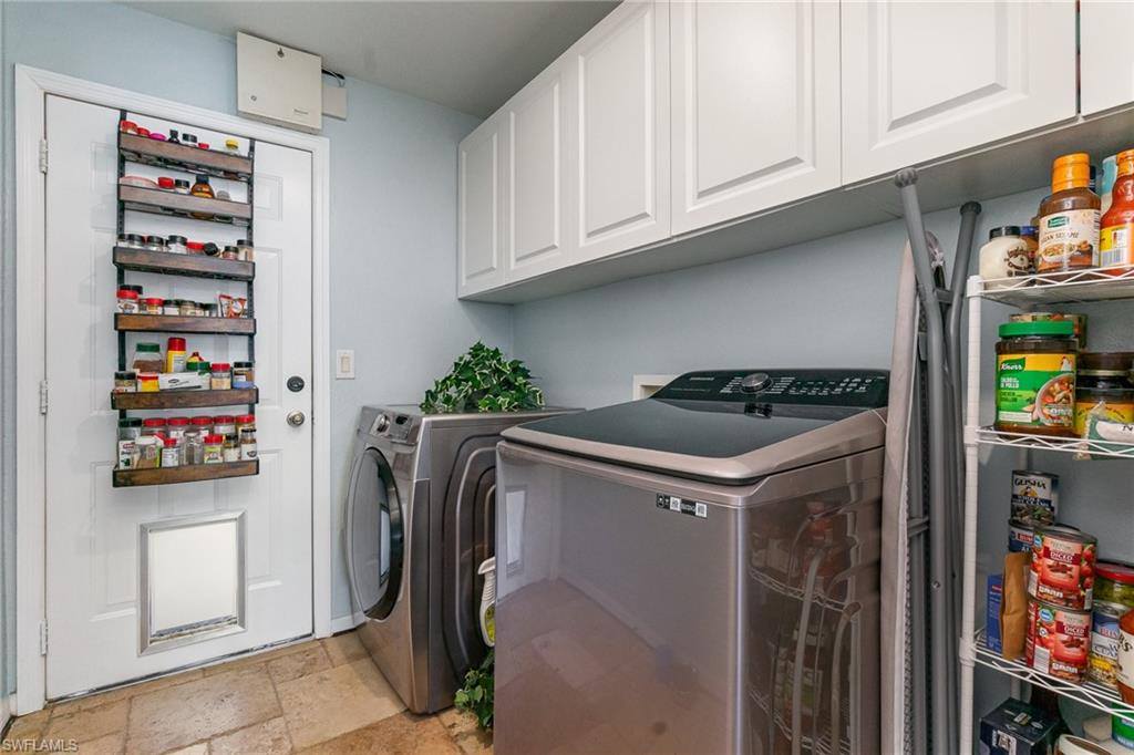 104 NW 11th St, Cape Coral, FL 33993