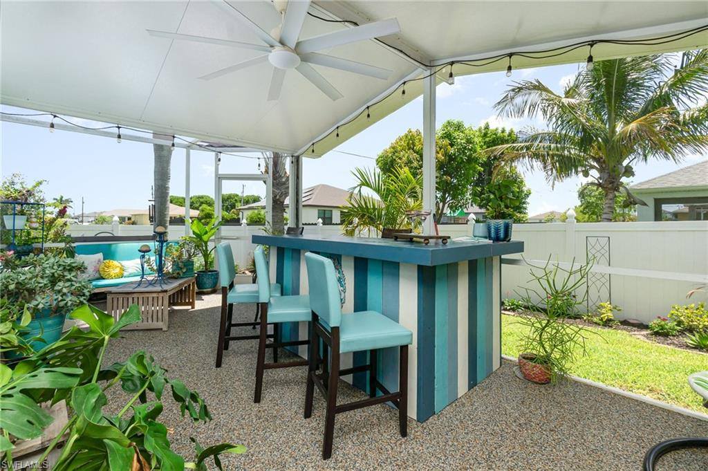 104 NW 11th St, Cape Coral, FL 33993