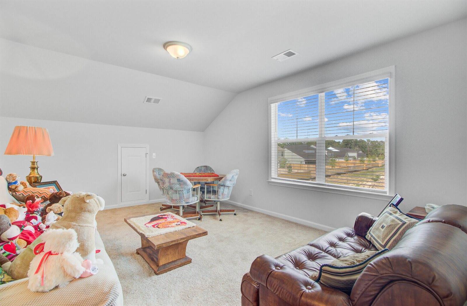 105 Guernsey Lane, Summerville, SC 29483