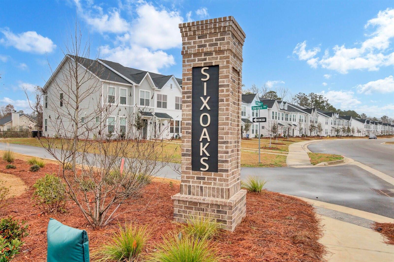 105 Guernsey Lane, Summerville, SC 29483