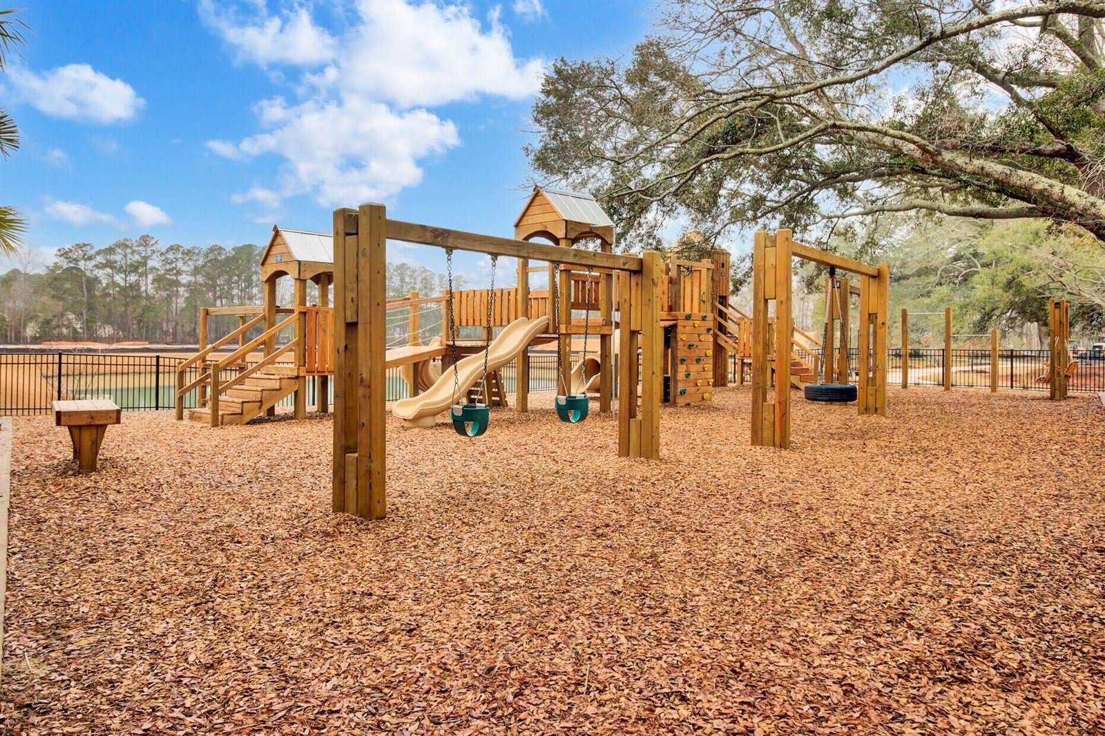 105 Guernsey Lane, Summerville, SC 29483