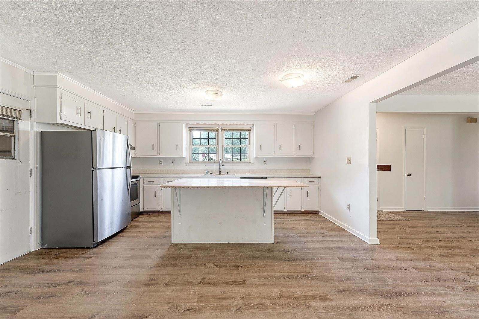 4936 Foxwood Drive, North Charleston, SC 29418